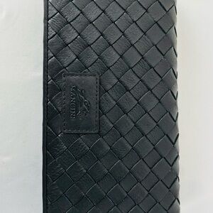Mancini Basket Weave Collection RFID Secure Trifold Wallet